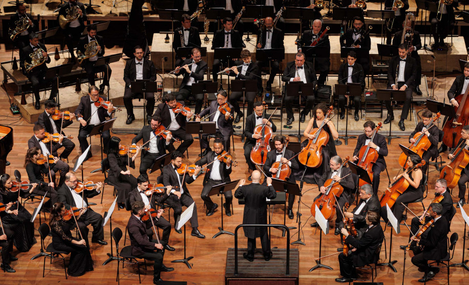 Mais de 4 mil pessoas prestigiam concerto que celebrou os 41 anos da Orquestra Sinfônica do Paraná