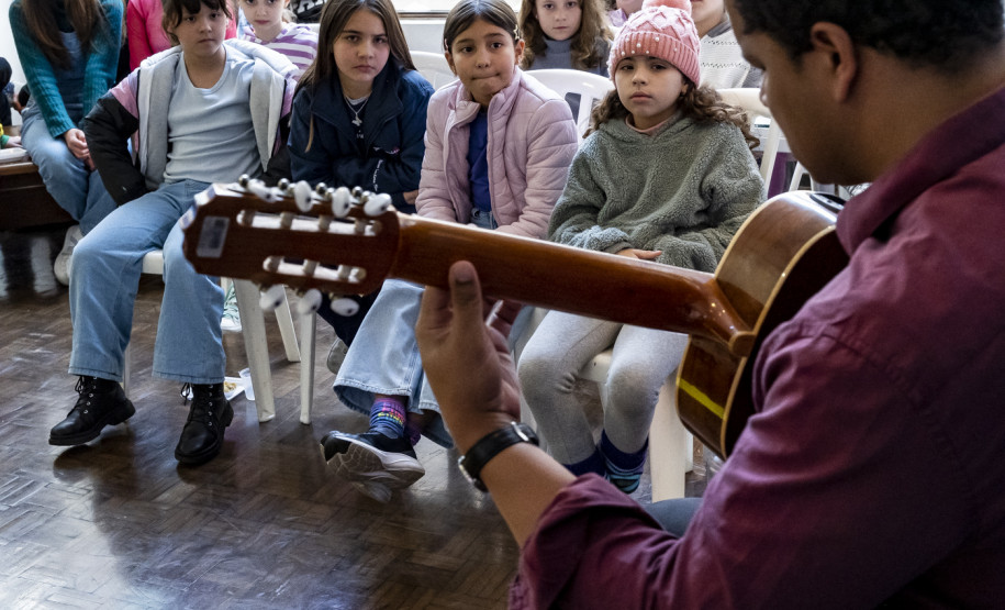 Centro Juvenil de Artes Plásticas comemora 73 anos de ensino gratuito das Artes para crianças e adolescentes