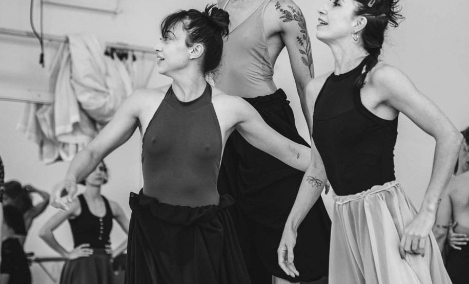 Estreia da semana, balé “GiselleS” transforma clássico em história de identidade e amor