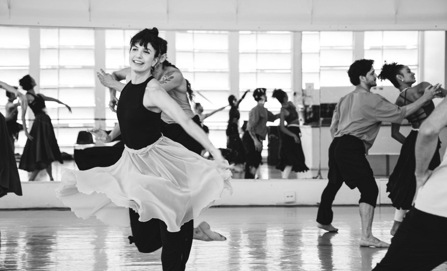 Estreia da semana, balé “GiselleS” transforma clássico em história de identidade e amor