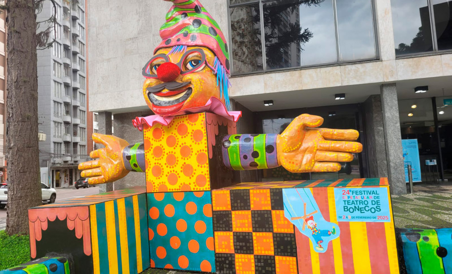 Festival de Teatro de Bonecos começa neste domingo em Curitiba