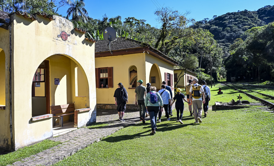 Ação educativa celebra o patrimônio cultural e natural da Serra do Mar
