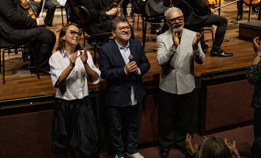Orquestra Sinfônica do Paraná homenageia Roberto Tibiriçá em concerto que antecede apresentações na China