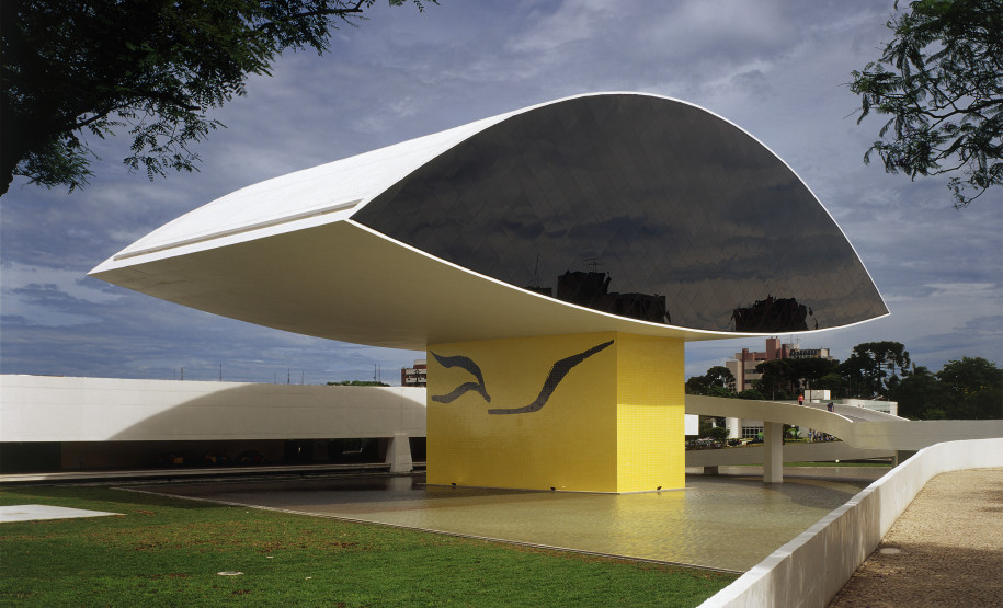 Morretes recebe coleção de arte africana do MON a partir de 1º de outubro