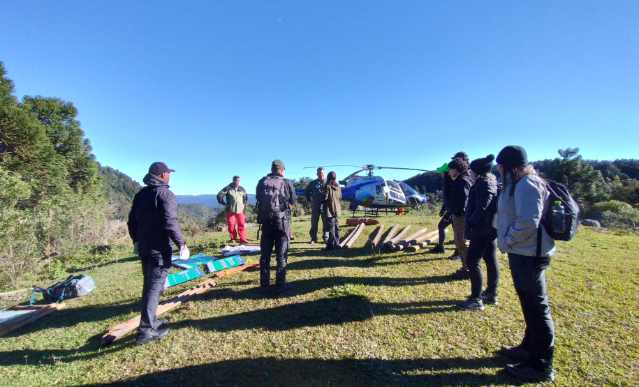 Governo do Paraná participa de ação no Parque Estadual Pico Paraná para reforçar a conservação e orientar visitantes