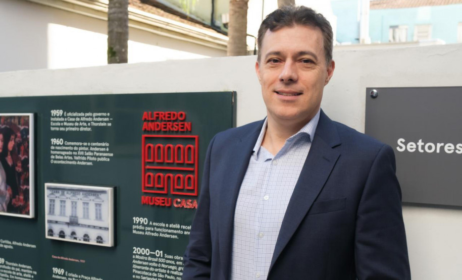 Primavera dos Museus, clássicos do sertanejo, humor e ações literárias agitam a agenda cultural