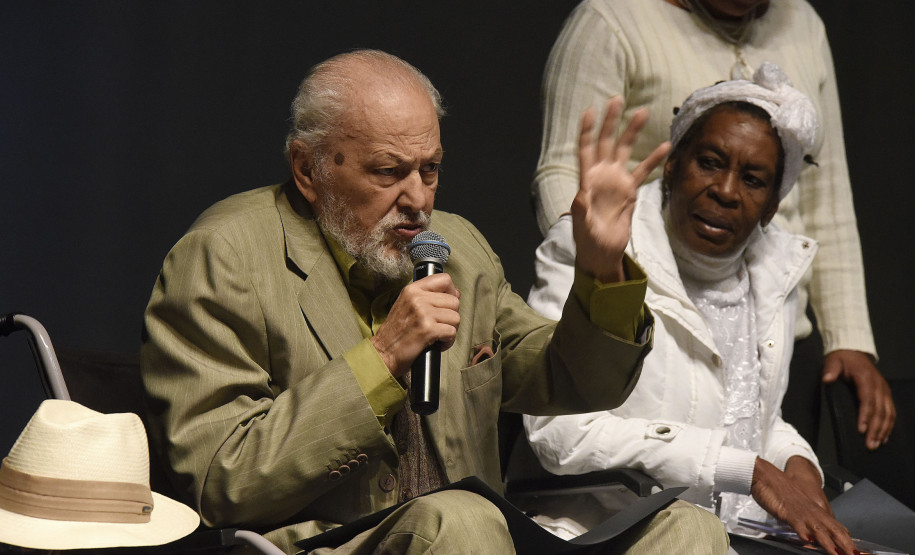 O ativista Glauco Lobo morreu nesta quinta-feira (21).