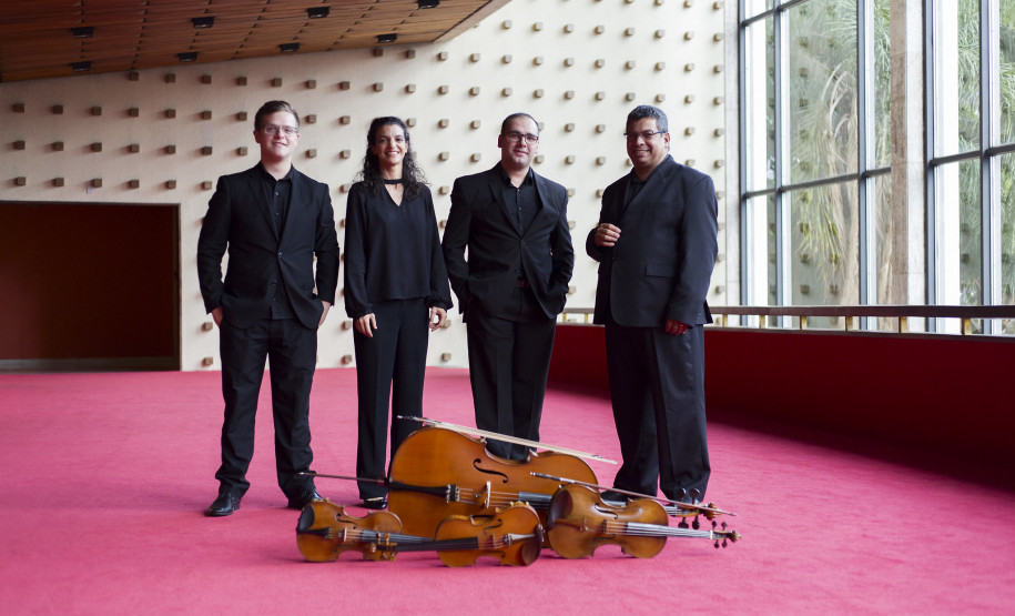 Série Música de Câmara está de volta à Orquestra Sinfônica do Paraná em 2019 Série Música de Câmara está de volta à Orquestra Sinfônica do Paraná em 2019.