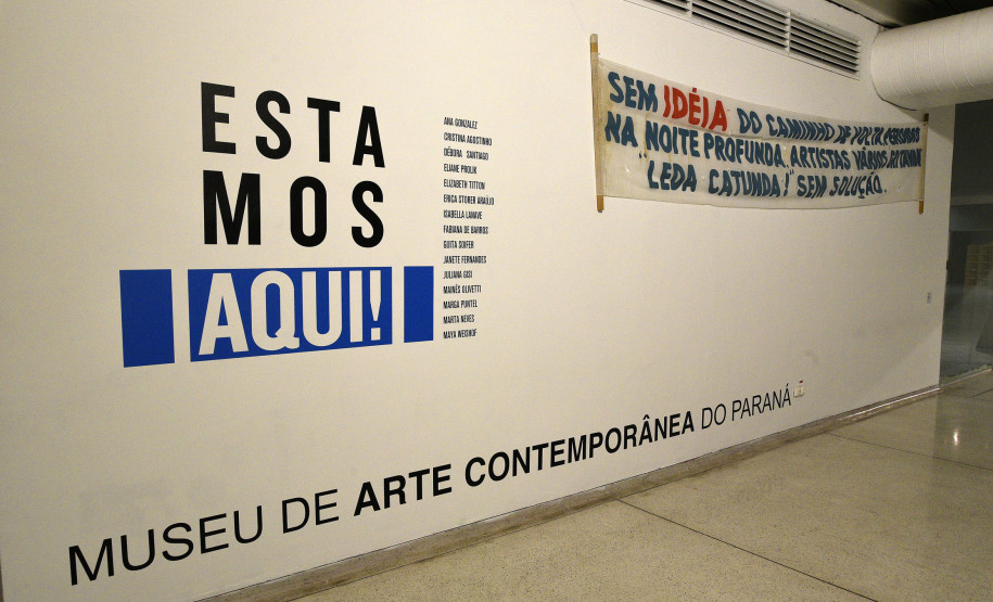 Exposição Estamos aqui no MAC-PR.