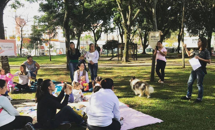 Biblioteca organiza mais um Piquenique Literário nesta quinta-feira Biblioteca organiza mais um Piquenique Literário nesta quinta-feira.