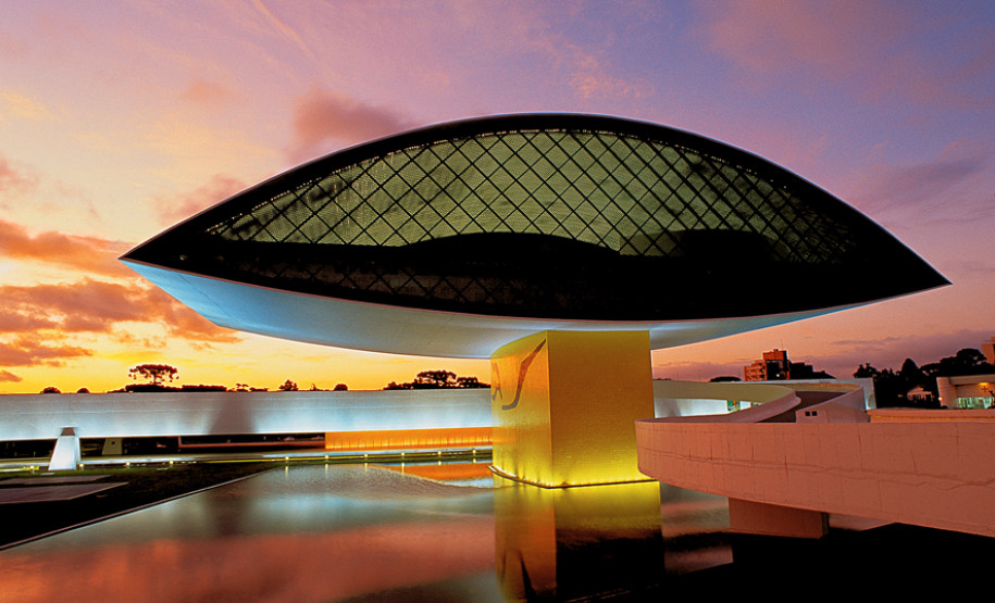 Programação gratuita é destaque no Museu Oscar Niemeyer Programação gratuita é destaque no Museu Oscar Niemeyer.